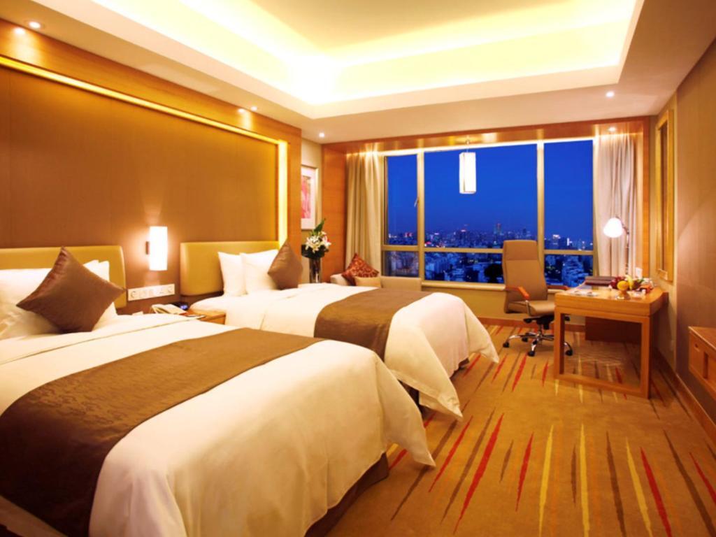 Howard Johnson By Wyndham Sunshine Plaza Ningbo Exterior photo
