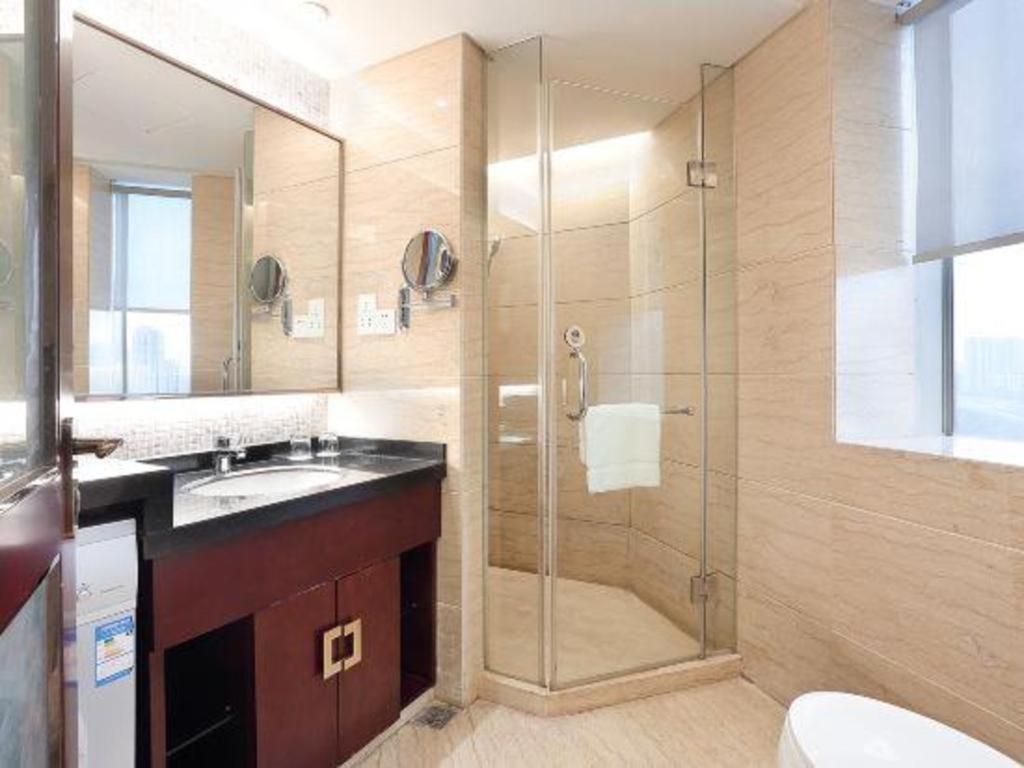 Howard Johnson By Wyndham Sunshine Plaza Ningbo Exterior photo
